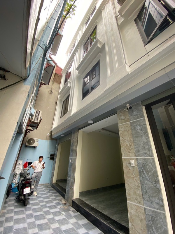 NHÀ MỚI ĐẸP - 37M2 - GIÁ CHỈ  - VỀ Ở NGAY!